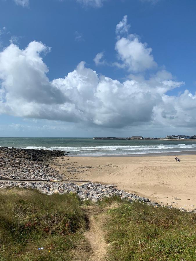 Phoenix Caravan Hire, Trecco Bay Porthcawl Eksteriør billede